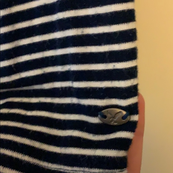 Top - Picture 4 of 4